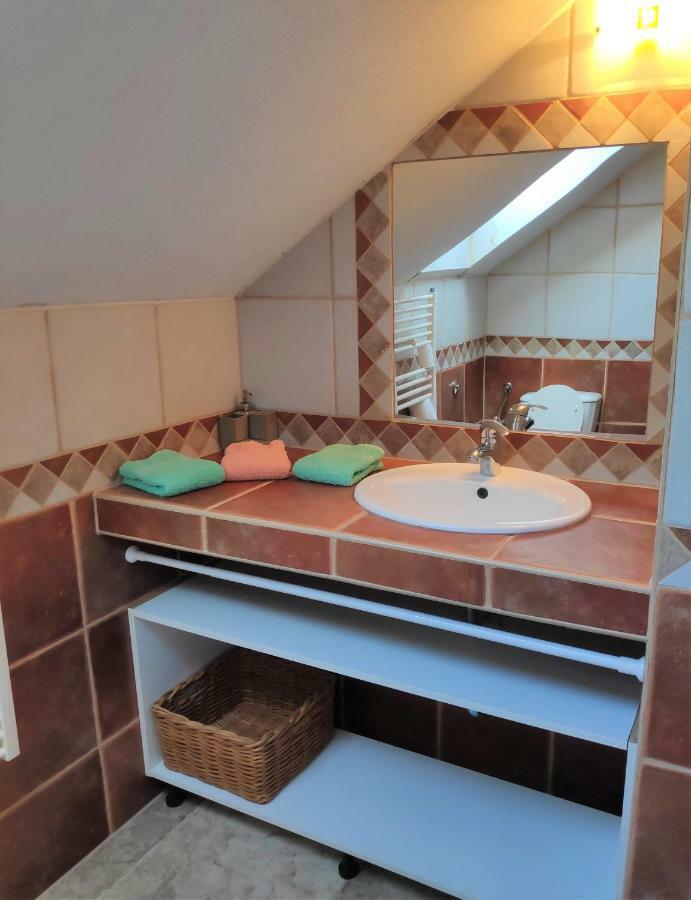Villa Punta Blava - Beach Front, Ideal For Family Vacation With Kids, Large Terraces With Sea View, Internet, Netflix, No Pets Allowed Обровац Экстерьер фото
